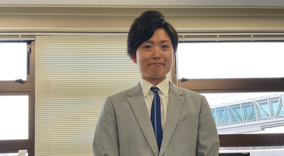 社員インタビューメインPC